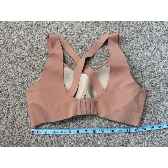 CALIA by Carrie Underwood Size Medium, Taupe/Tan Supportive Sports Bra - Picture 3 of 7